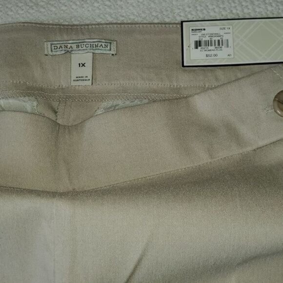 Dana Buchman Secretly Slimming Stretch Pullon Mid Rise Sz 1X Capri w Pockets - Picture 7 of 10